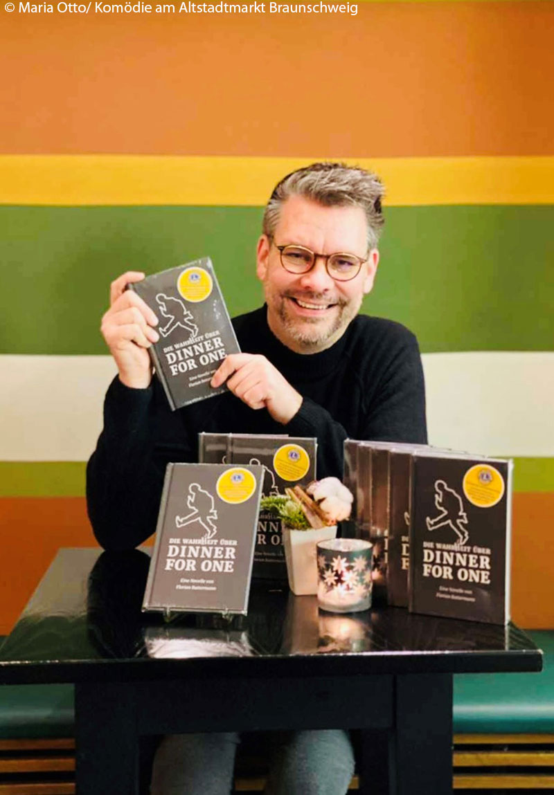 Florian Battermann im Gespräch über „Dinner for One“ und andere britische Inspirationen Florian Battermann im Gespräch über „Dinner for One“ und andere britische Inspirationen