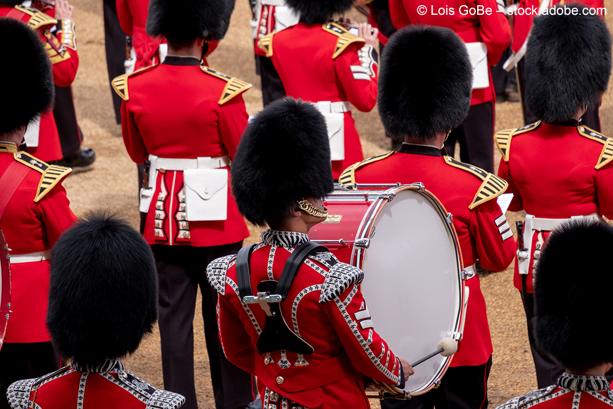 Trooping the Colour: Königliche Resilienz und festliche 