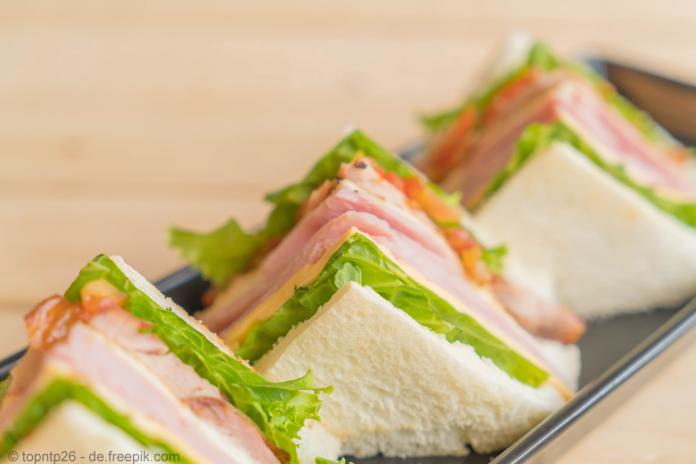 Weißbrot in Dreiecksform: Kleine Geschichte des Sandwichs